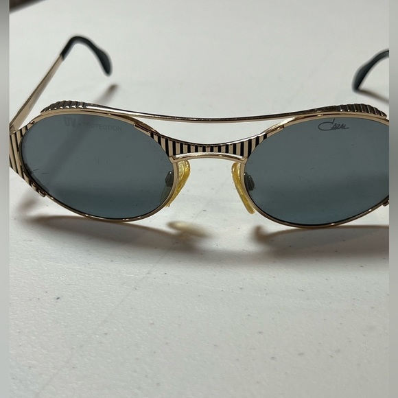 CAZAL Vintage Retro Made in Germany Gold Schwartz Oval Sunglasses Unisex - Picture 7 of 14